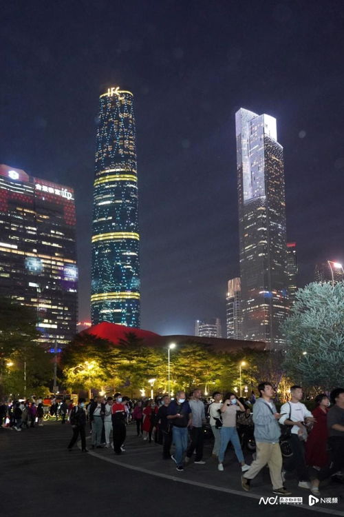 广州国际灯光节惊艳登场,花城广场科幻感十足,我爱广州