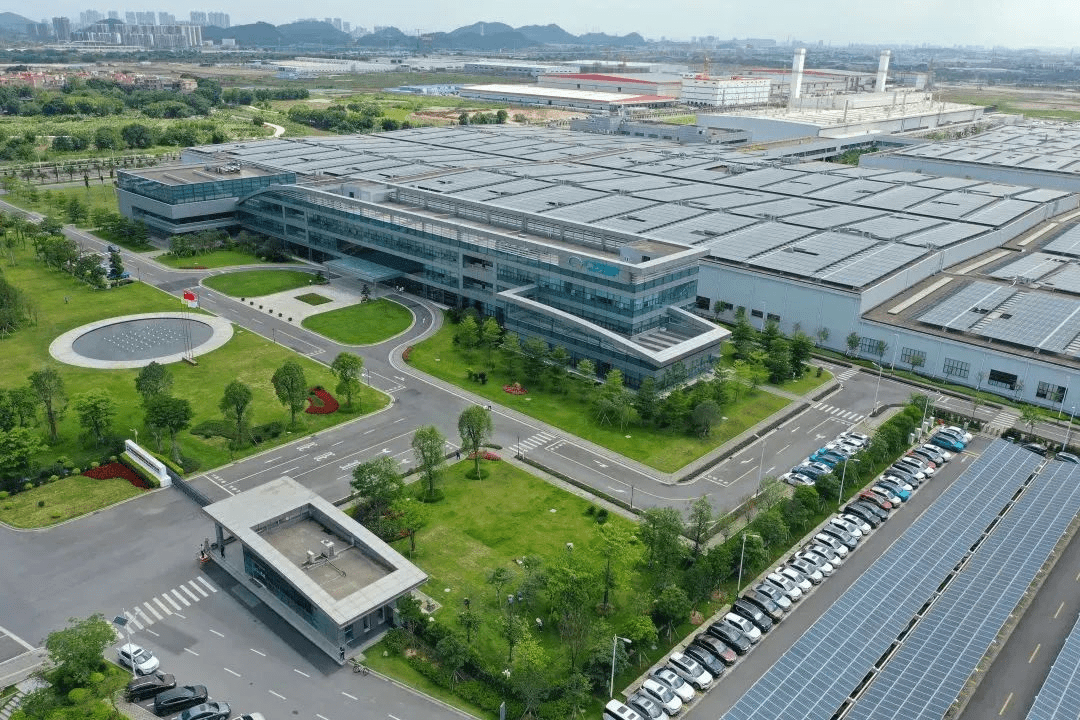 市场不断走高,埃安成唯二单车型销量破20万辆车企